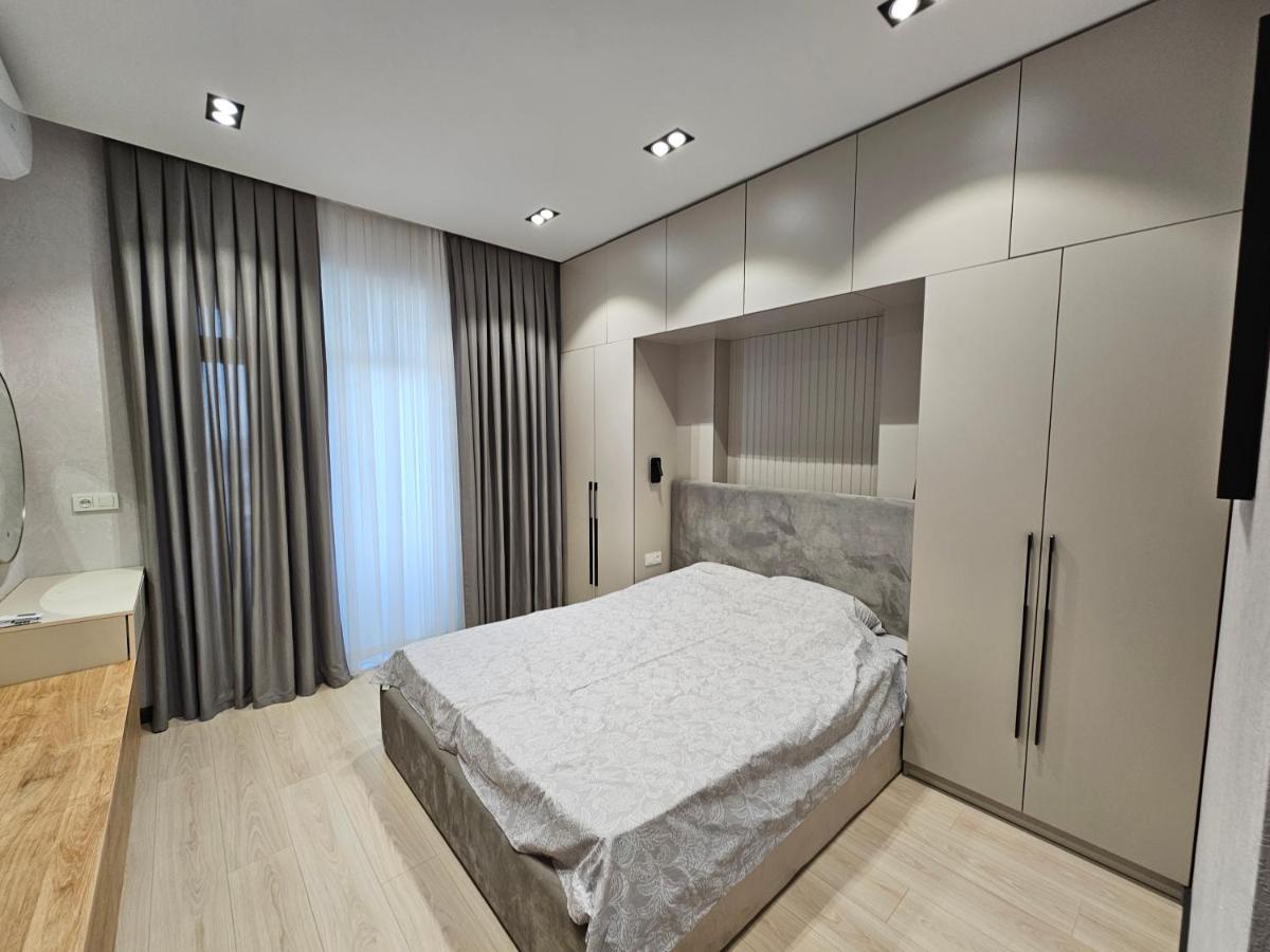 Magnificent Apartment In Nrg Oybek Tashkent Ngoại thất bức ảnh