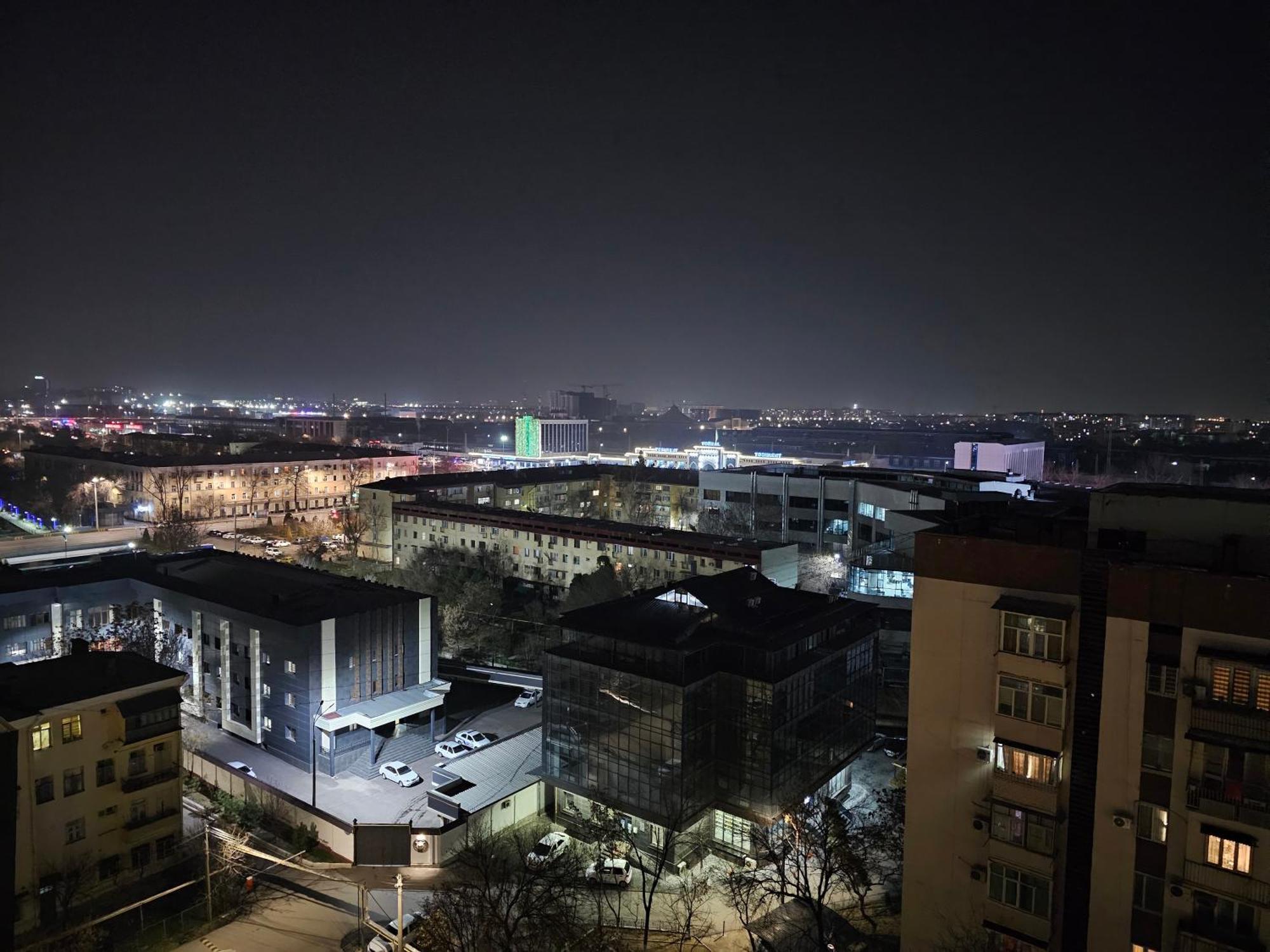 Magnificent Apartment In Nrg Oybek Tashkent Ngoại thất bức ảnh